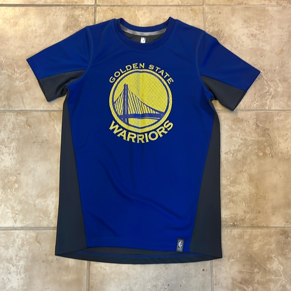 Golden State Warriors performance shirt size 10-12